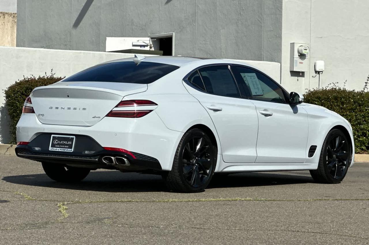 2023 Genesis G70 2.0T
