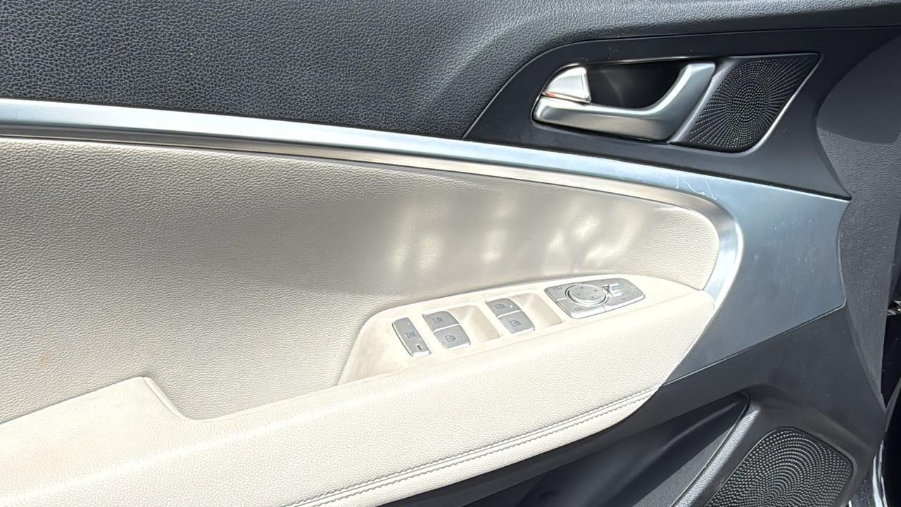 2023 Genesis G70 2.0T San Antonio TX