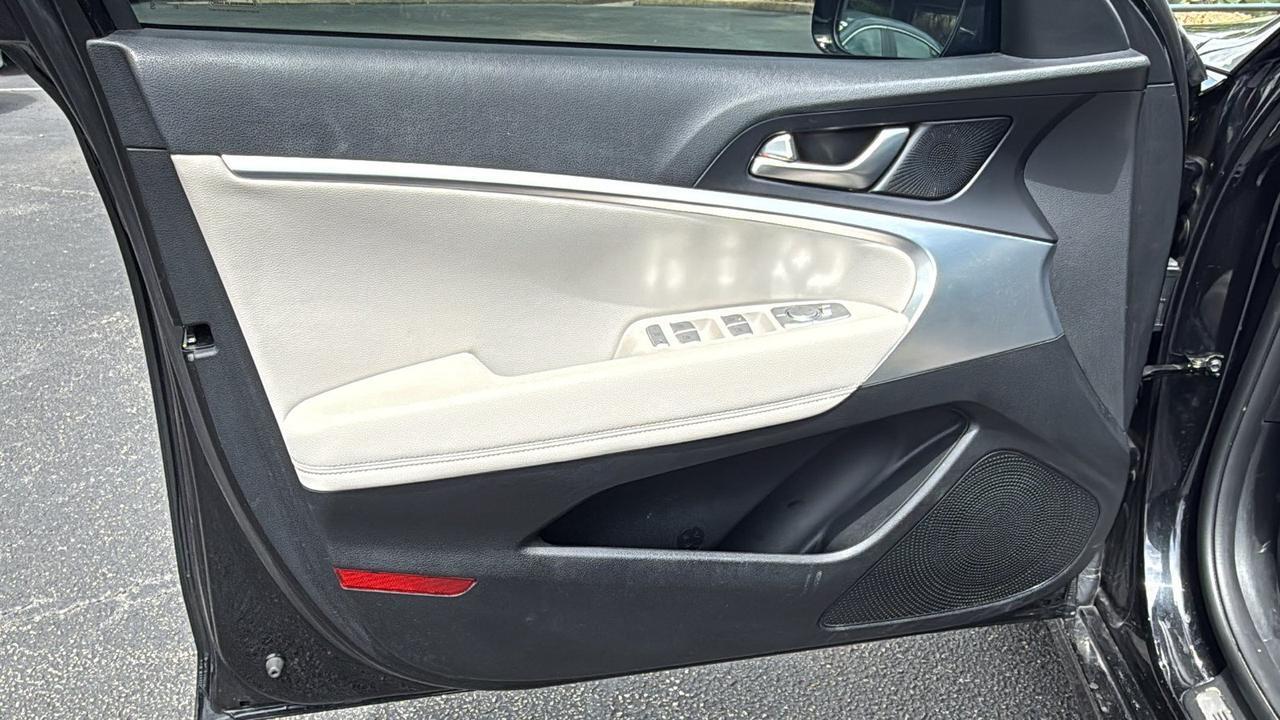 2023 Genesis G70 2.0T San Antonio TX