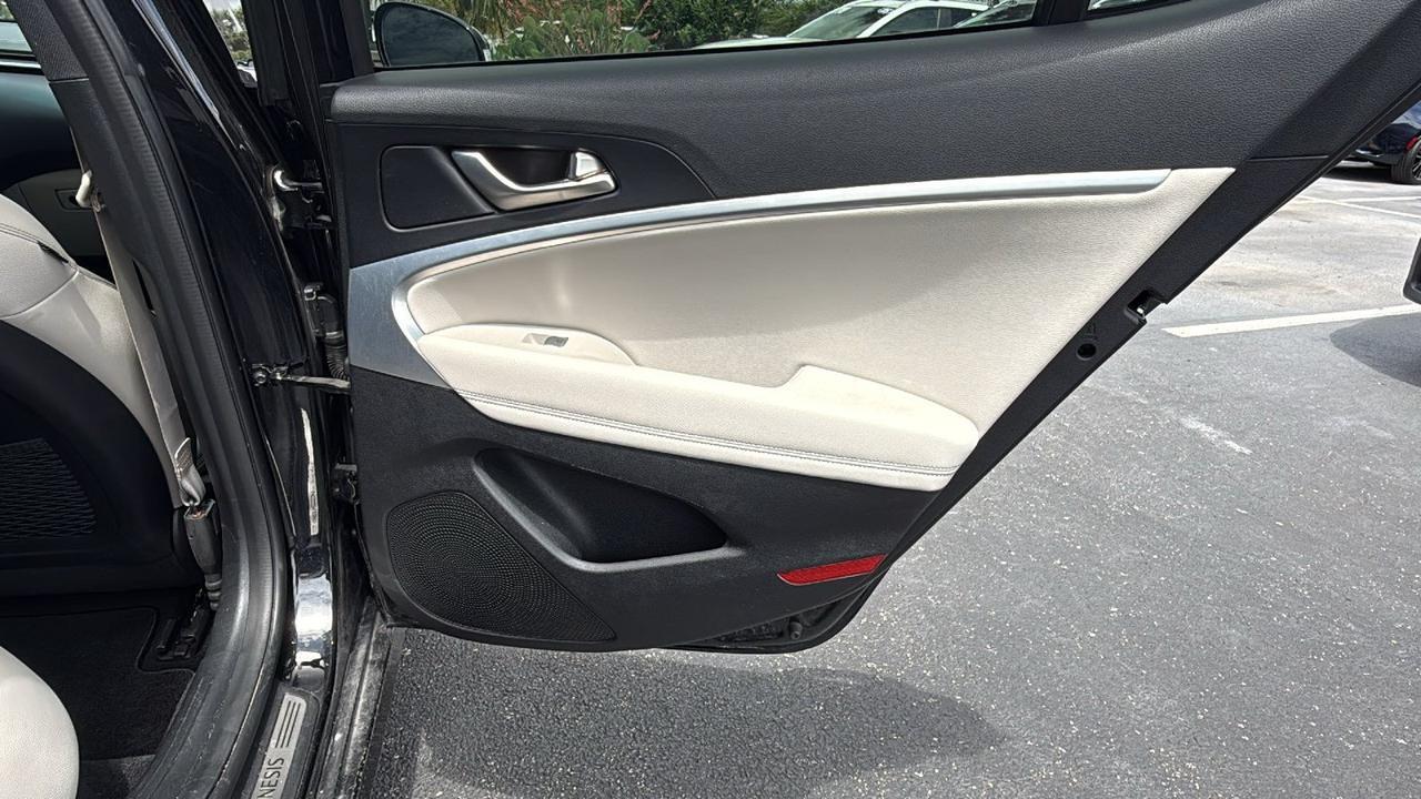 2023 Genesis G70 2.0T San Antonio TX