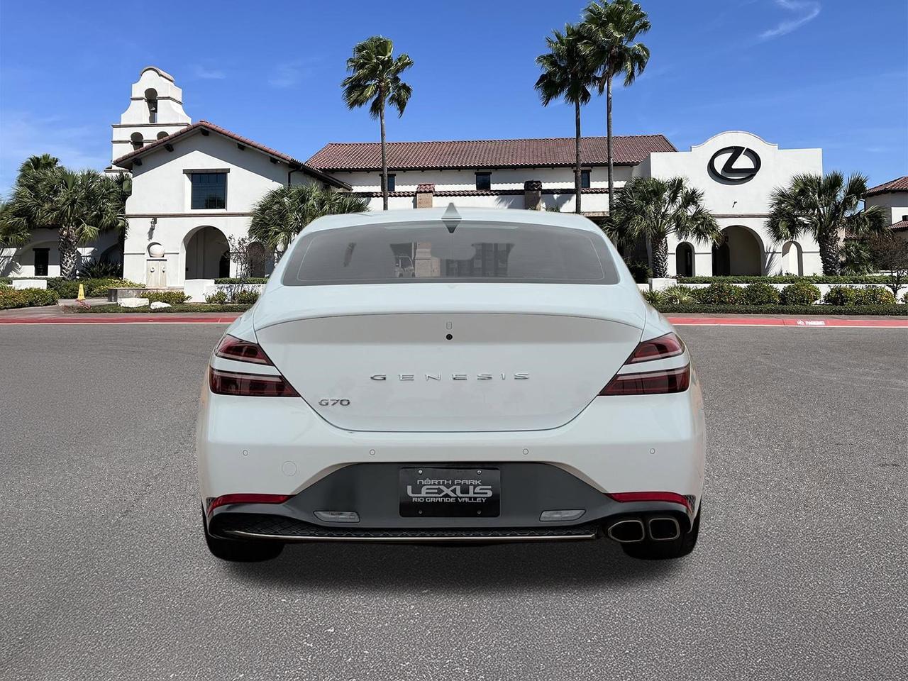 2023 Genesis G70 2.0T