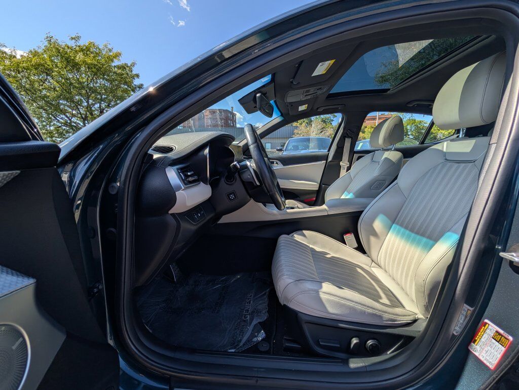 2023 Genesis G70 2.0T Worcester MA
