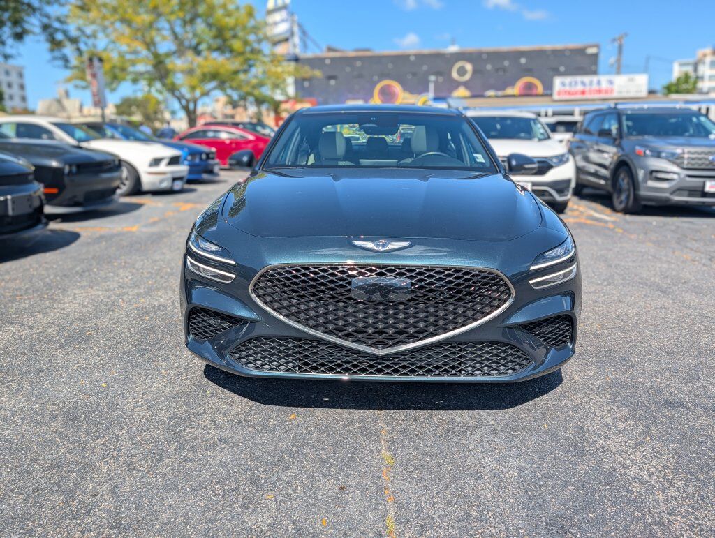 2023 Genesis G70 2.0T