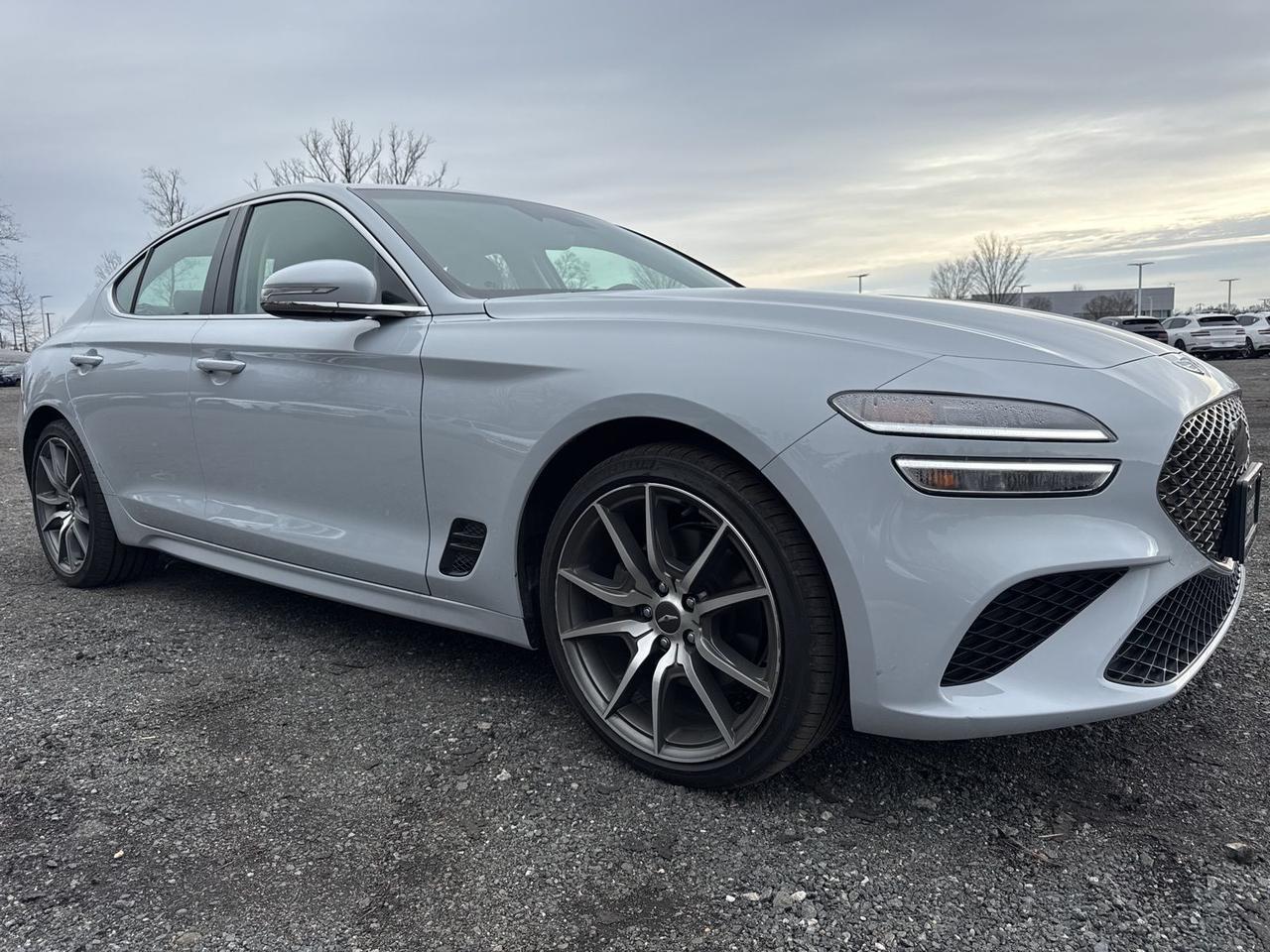 2023 Genesis G70