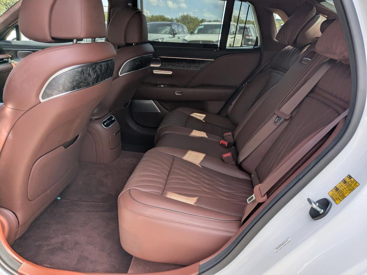 2023 Genesis G90 e-SC