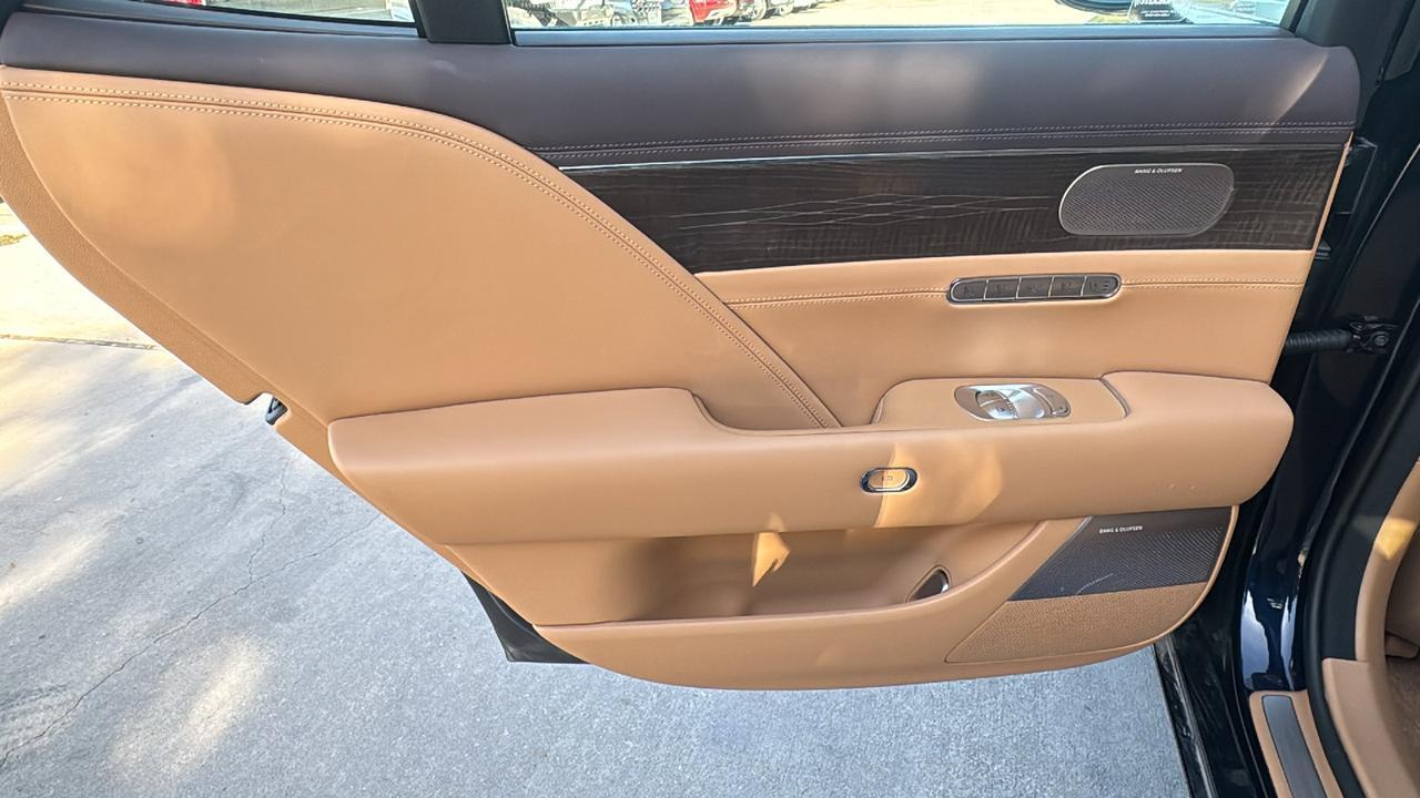 2023 Genesis G90 e-SC  Selma TX