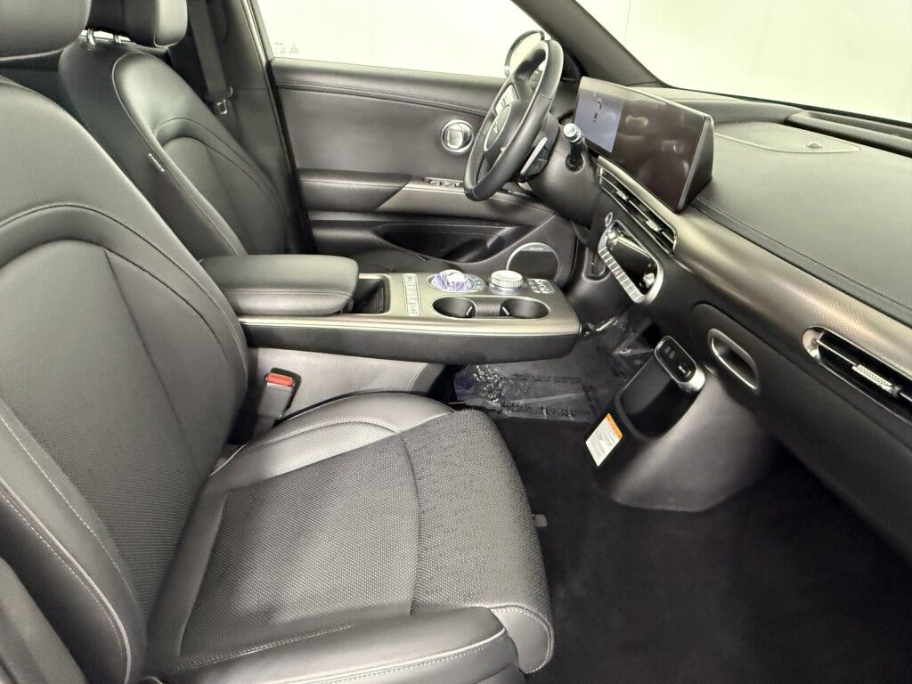 2023 Genesis GV60 Advanced AWD Maumee OH