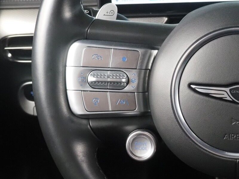 2023 Genesis GV60 Performance AWD *HEADS-UP DISPLAY, NAVIGATION, ADAPTIVE CRUISE, 360 CAMERAS, PANO MOONROOF, NAPPA LEATHER, CLIMATE SEATS, HEATED STEERING, BANG & OLUFSEN, WIRELESS CHARGING, ANDROID & APPLE Round Rock TX