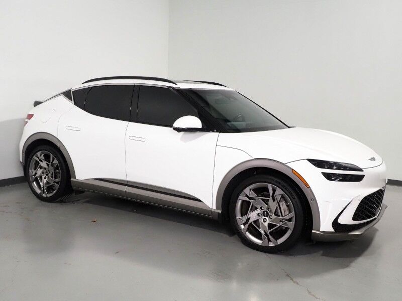 2023 Genesis GV60 Performance AWD *HEADS-UP DISPLAY, NAVIGATION, ADAPTIVE CRUISE, 360 CAMERAS, PANO MOONROOF, NAPPA LEATHER, CLIMATE SEATS, HEATED STEERING, BANG & OLUFSEN, WIRELESS CHARGING, ANDROID & APPLE