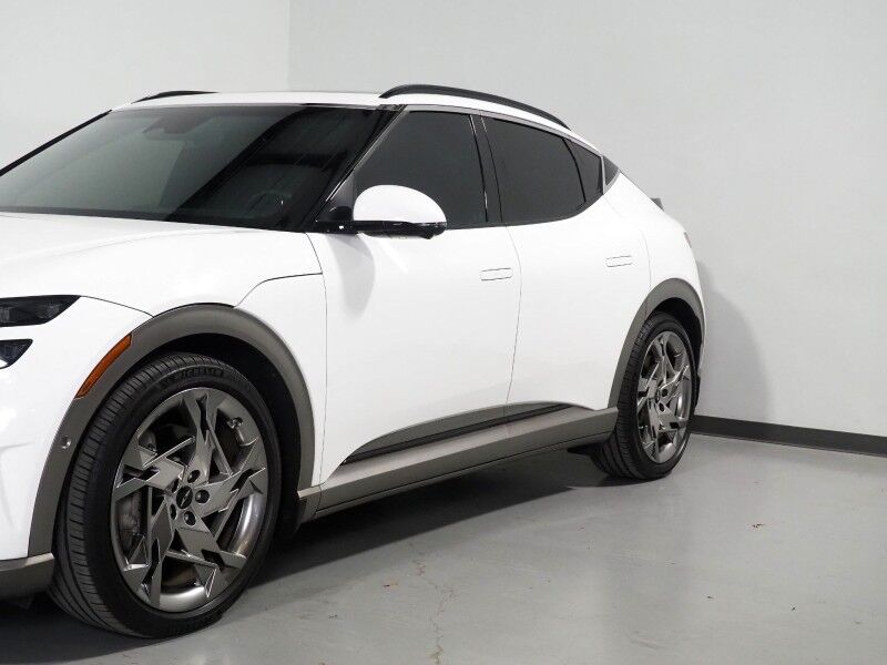 2023 Genesis GV60 Performance AWD *HEADS-UP DISPLAY, NAVIGATION, ADAPTIVE CRUISE, 360 CAMERAS, PANO MOONROOF, NAPPA LEATHER, CLIMATE SEATS, HEATED STEERING, BANG & OLUFSEN, WIRELESS CHARGING, ANDROID & APPLE Round Rock TX