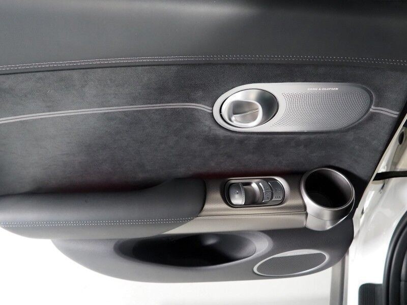 2023 Genesis GV60 Performance AWD *HEADS-UP DISPLAY, NAVIGATION, ADAPTIVE CRUISE, 360 CAMERAS, PANO MOONROOF, NAPPA LEATHER, CLIMATE SEATS, HEATED STEERING, BANG & OLUFSEN, WIRELESS CHARGING, ANDROID & APPLE Round Rock TX