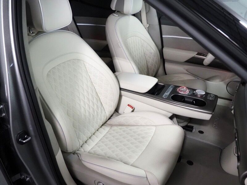 2023 Genesis GV60 Performance AWD *HEADS-UP DISPLAY, NAVIGATION, ADAPTIVE CRUISE, 360 CAMERAS, PANO MOONROOF, NAPPA LEATHER, CLIMATE SEATS, HEATED STEERING, BANG & OLUFSEN, WIRELESS CHARGING, ANDROID & APPLE