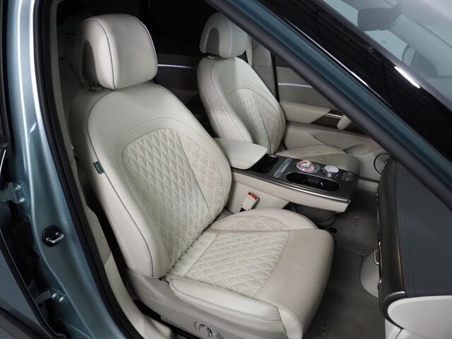 2023 Genesis GV60 Performance AWD *HEADS-UP DISPLAY, NAVIGATION, ADAPTIVE CRUISE, 360 CAMERAS, PANO MOONROOF, NAPPA LEATHER, CLIMATE SEATS, HEATED STEERING, BANG & OLUFSEN, WIRELESS CHARGING, ANDROID & APPLE Round Rock TX