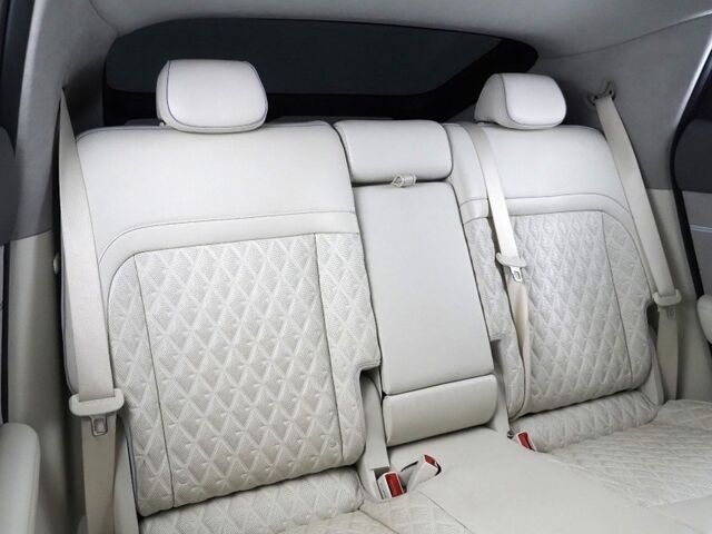 2023 Genesis GV60 Performance AWD *HEADS-UP DISPLAY, NAVIGATION, ADAPTIVE CRUISE, 360 CAMERAS, PANO MOONROOF, NAPPA LEATHER, CLIMATE SEATS, HEATED STEERING, BANG & OLUFSEN, WIRELESS CHARGING, ANDROID & APPLE Round Rock TX