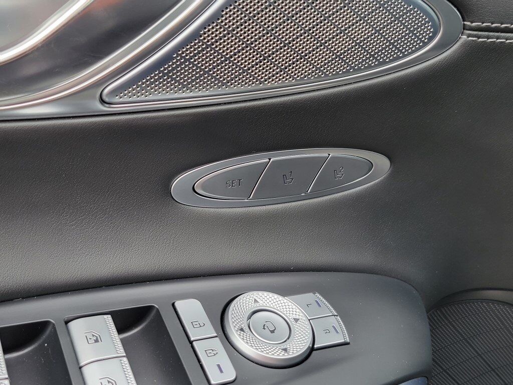 2023 Genesis GV70 2.5T Advanced Chantilly VA