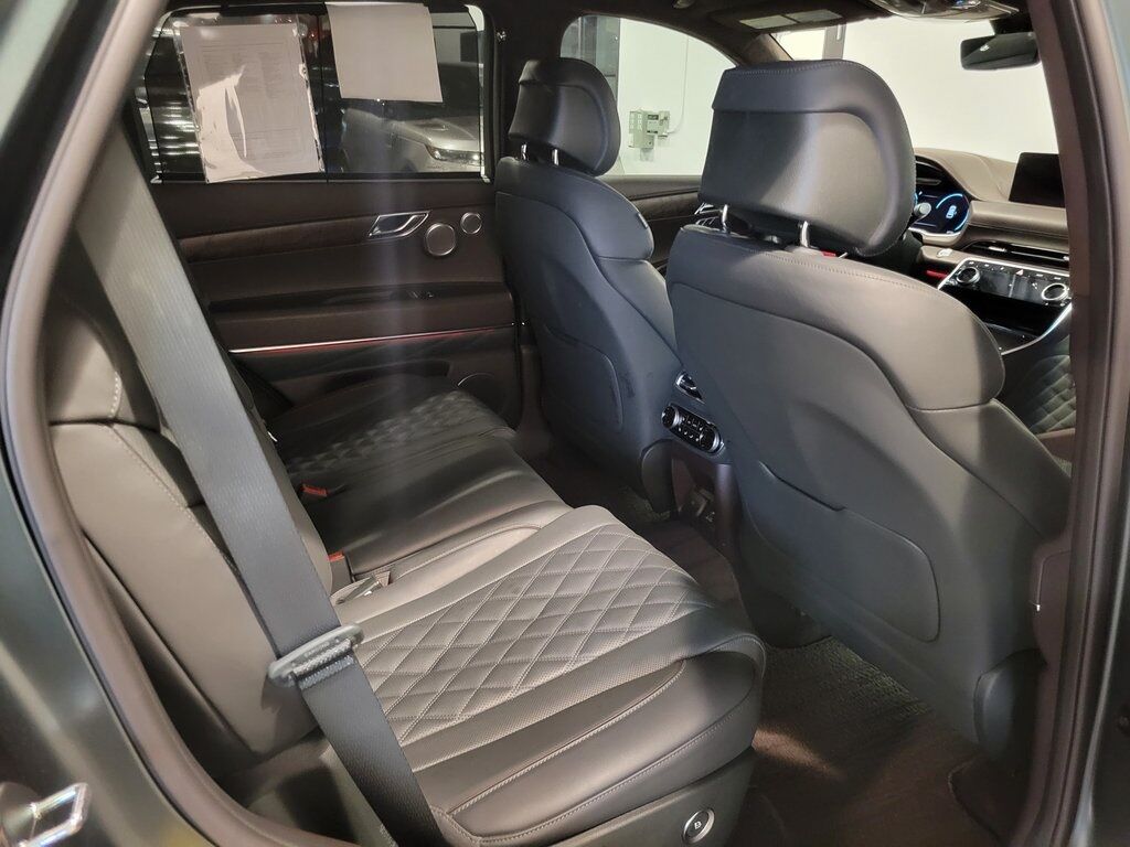 2023 Genesis GV80 3.5T Prestige Matte Parker CO