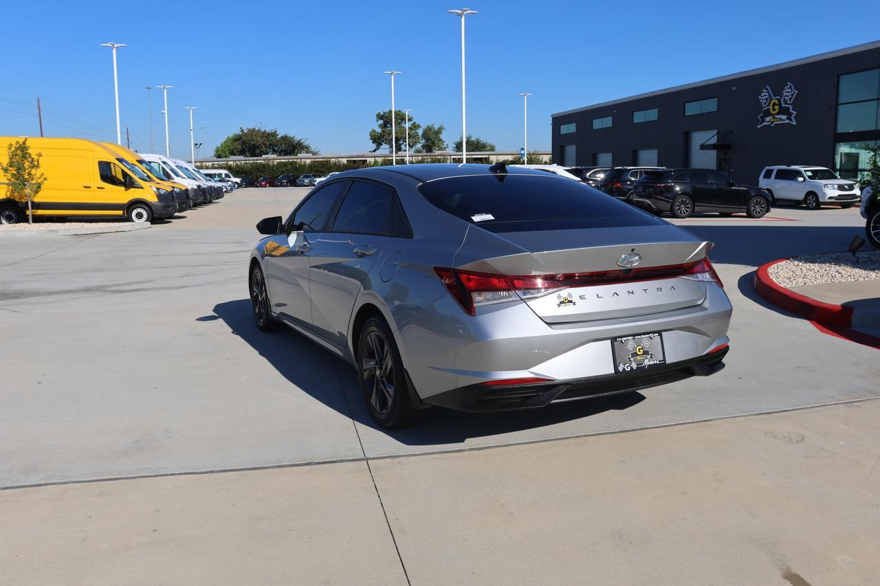 2023 HYUNDAI ELANTRA SEL Houston TX