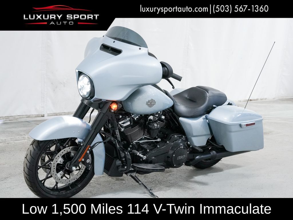 2023 Harley-Davidson Street Glide Special