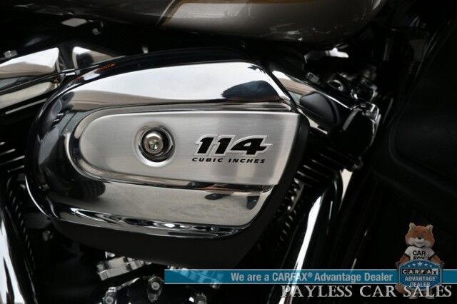 2023 Harley Davidson Tri Glide Ultra / 114 CI Engine / 6-Speed Manual / Navigation / Boom! Box GTS Speakers / Bluetooth / Keyless Start / Cruise Control / 42 MPG / Only 2K Miles Anchorage AK