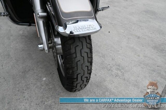 2023 Harley Davidson Tri Glide Ultra / 114 CI Engine / 6-Speed Manual / Navigation / Boom! Box GTS Speakers / Bluetooth / Keyless Start / Cruise Control / 42 MPG / Only 2K Miles Anchorage AK