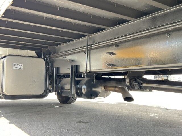 2023 Hino L6 26' Dry Box Truck with 2,500 lb Lift Gate Miami FL
