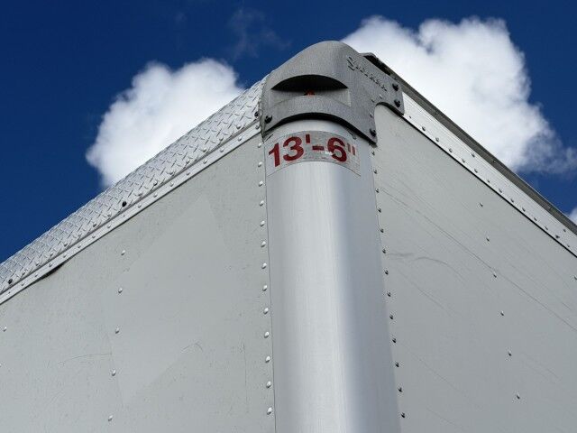 2023 Hino L6 26' Dry Box Truck with 3,000 lb. Lift Gate Homestead FL