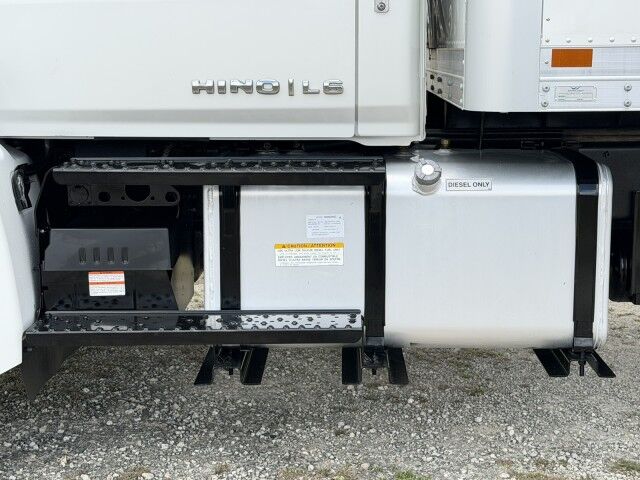 2023 Hino L6 26' Dry Box Truck with 3,000 lb. Lift Gate Homestead FL