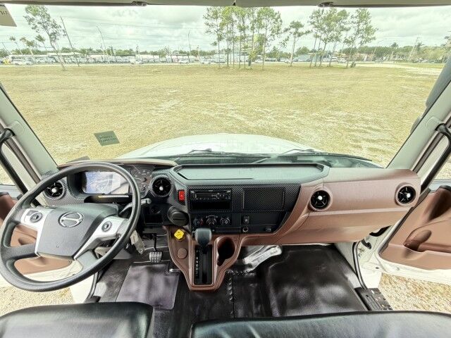 2023 Hino L6 26' Dry Box Truck with 3,000 lb. Lift Gate Homestead FL