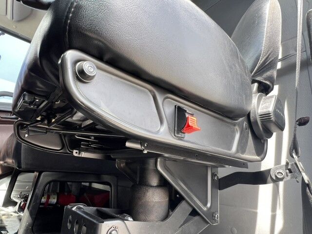 2023 Hino L6 26' Dry Box Truck with 3,000 lb. Lift Gate Homestead FL