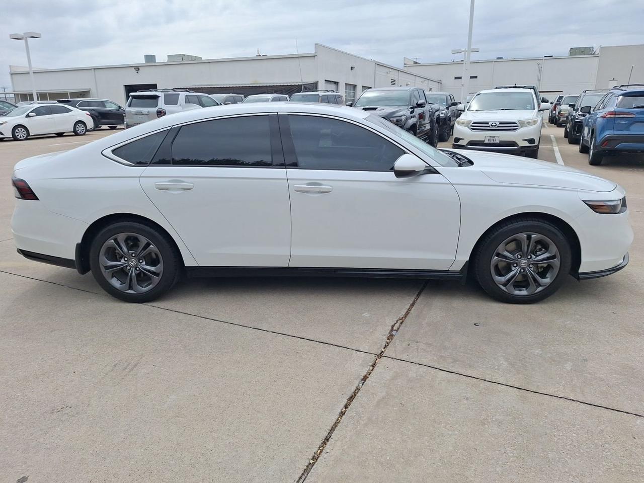 2023 Honda Accord Hybrid EX-L Hurst TX