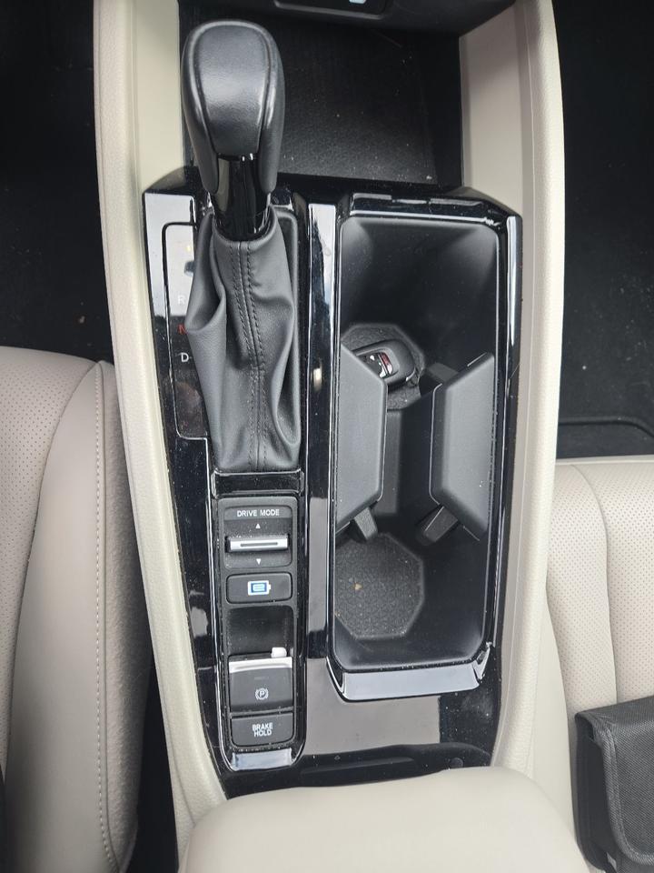 2023 Honda Accord Hybrid EX-L West Burlington IA