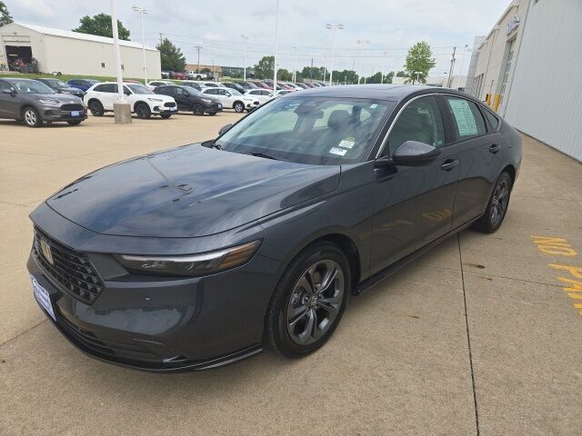2023 Honda Accord Hybrid EX-L West Burlington IA