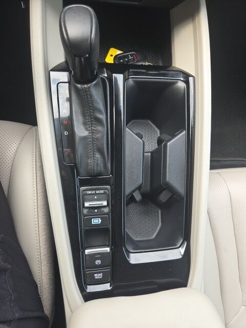 2023 Honda Accord Hybrid EX-L West Burlington IA