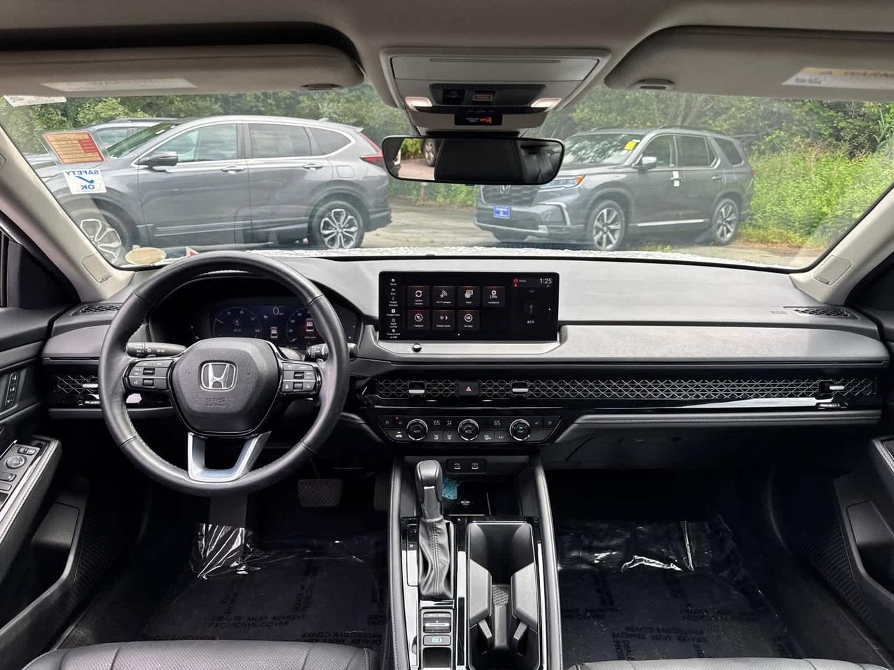 2023 Honda Accord Hybrid Touring Dartmouth MA
