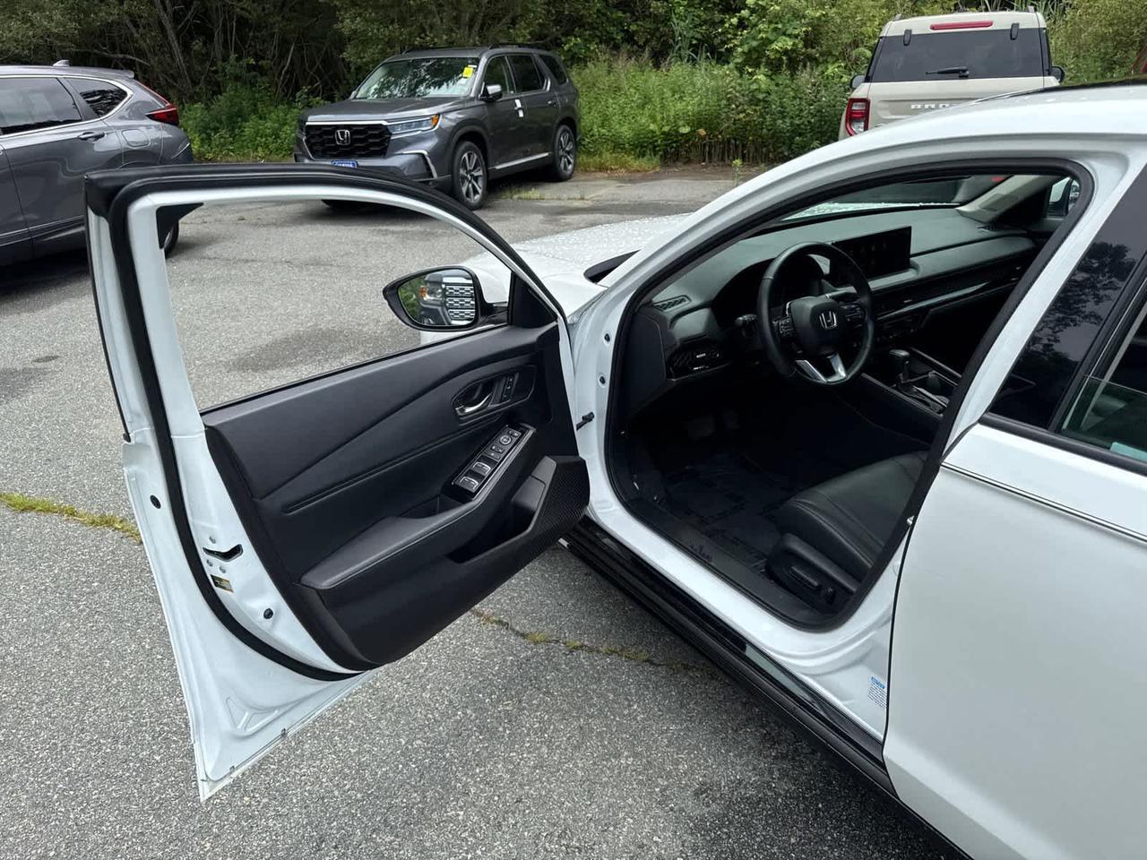 2023 Honda Accord Hybrid Touring Dartmouth MA