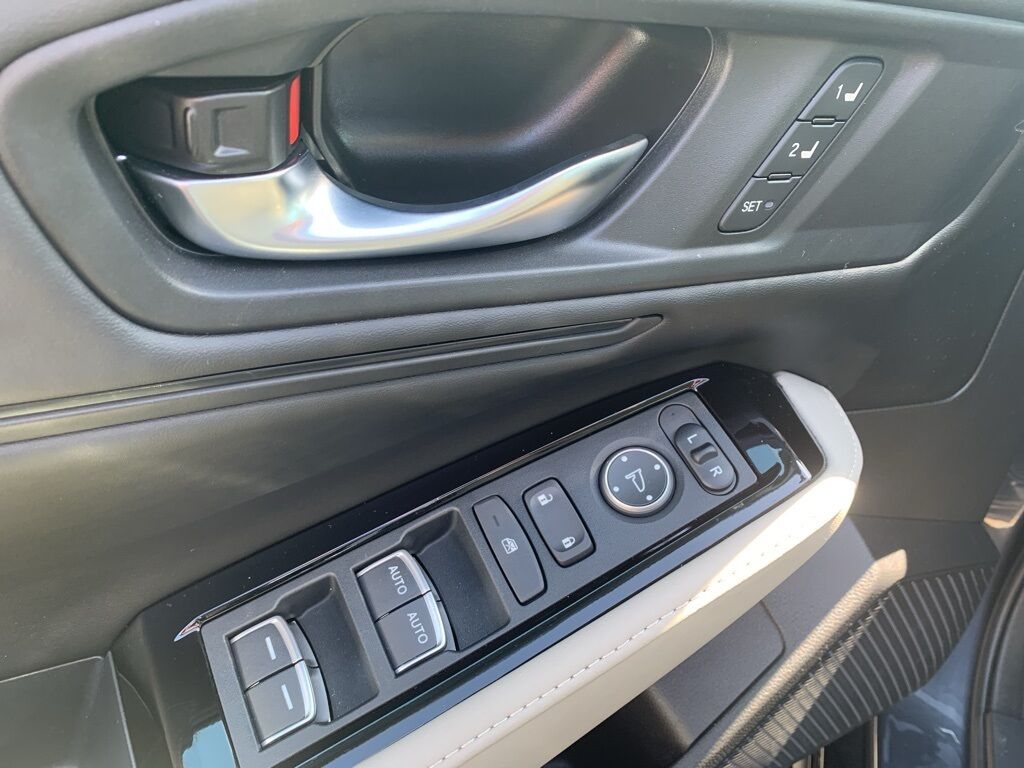 2023 Honda Accord Hybrid Touring Green Bay WI