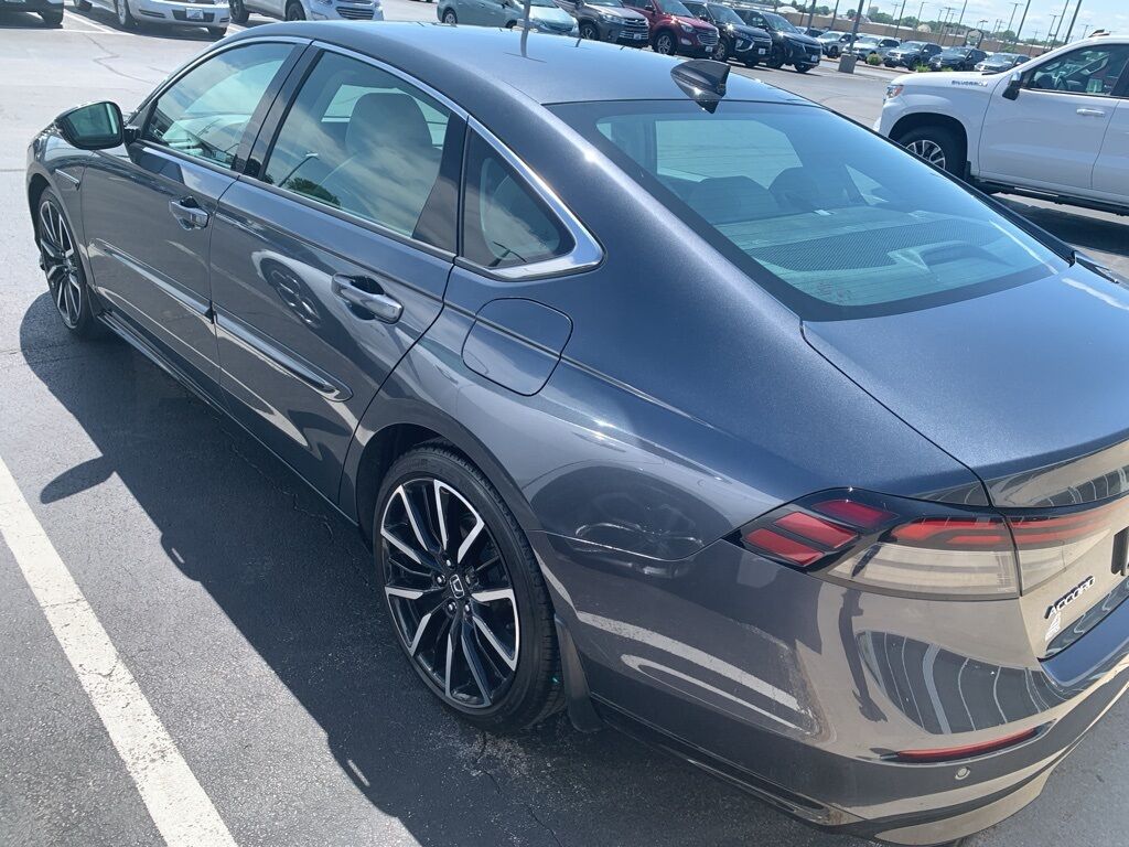 2023 Honda Accord Hybrid Touring Green Bay WI