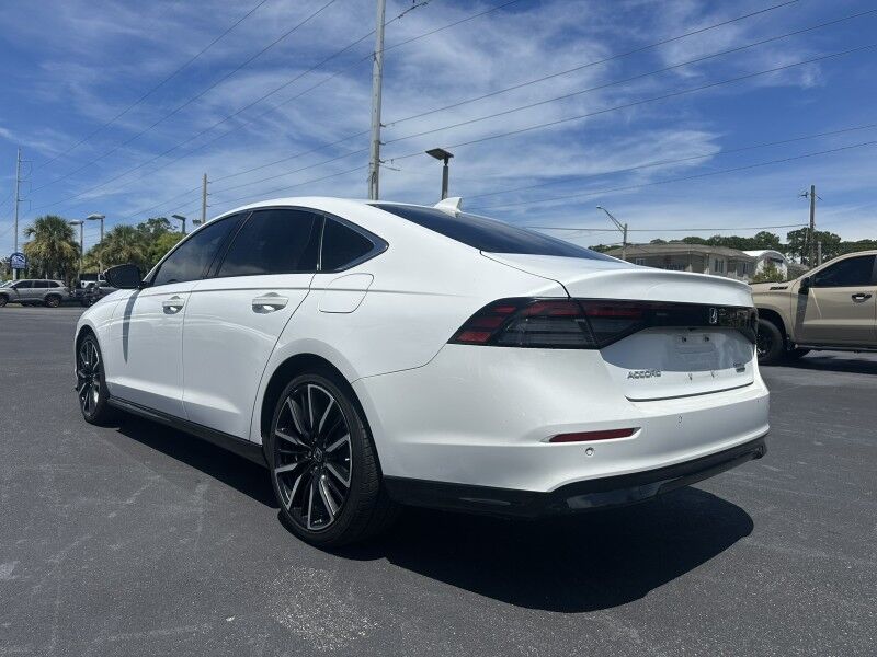 2023 Honda Accord Hybrid Touring