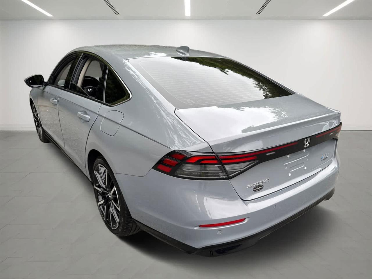 2023 Honda Accord Hybrid Touring Dartmouth MA