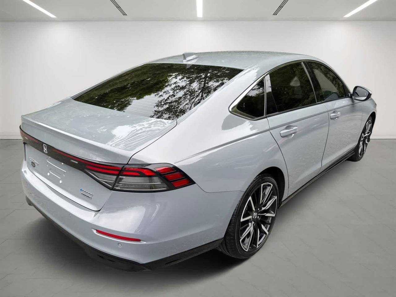 2023 Honda Accord Hybrid Touring Dartmouth MA