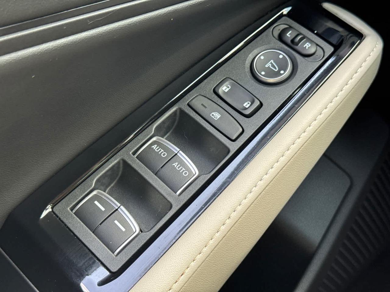 2023 Honda Accord Hybrid Touring Dartmouth MA