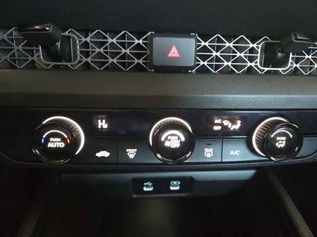 2023 Honda Accord LX West Burlington IA