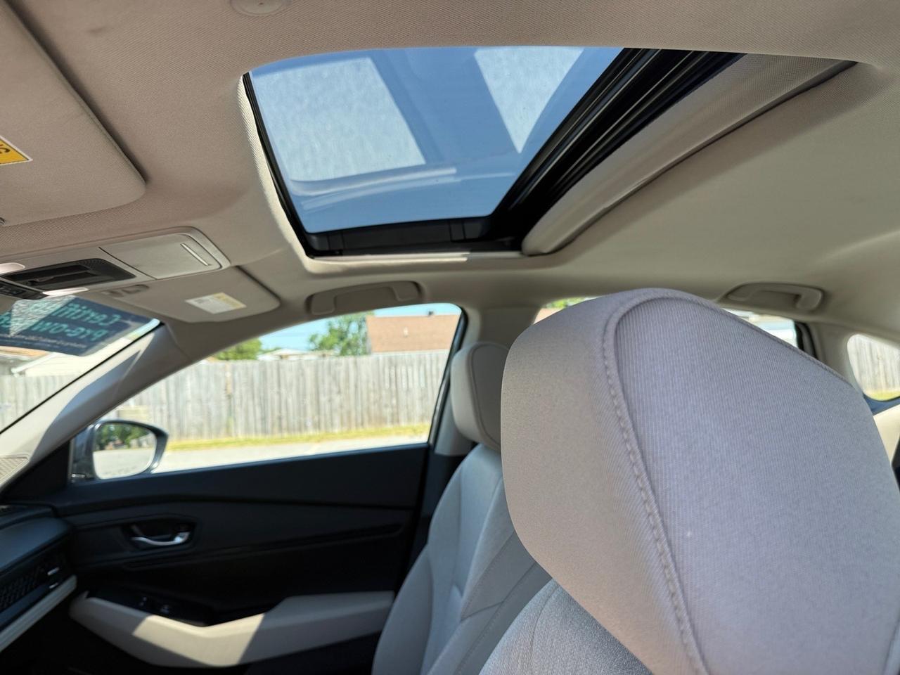 2023 Honda Accord Sedan EX, APPLE CARPLAY/ANDROID AUTO, SUNROOF, WIFI, HEATED SEATS, BACKUP CAMERA, POWER MIRRORS, REMOTE KEYLESS ENTRY, ONLY 1 OWNER! Norfolk VA