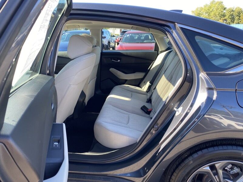 2023 Honda Accord Sedan EX Bristol  PA