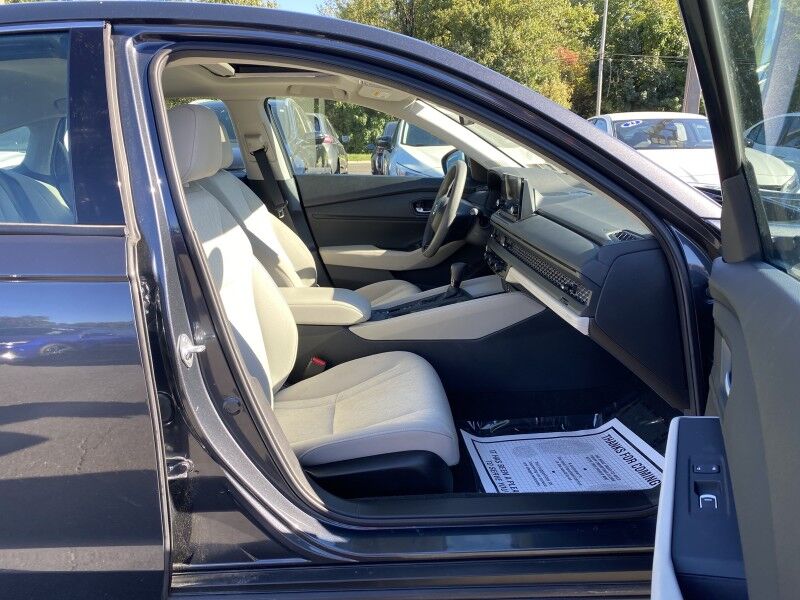 2023 Honda Accord Sedan EX Bristol  PA