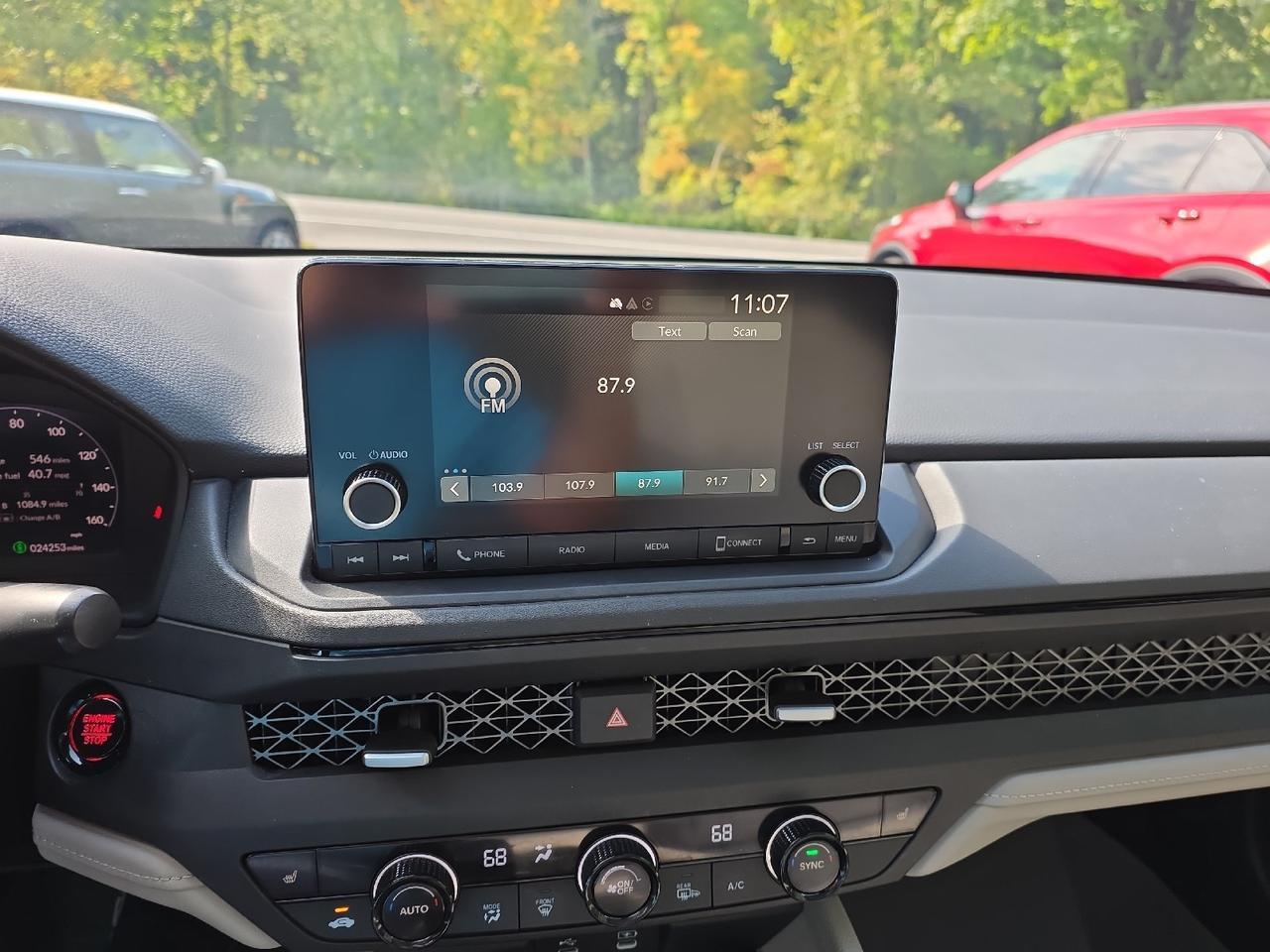 2023 Honda Accord Sedan EX Sand Lake NY