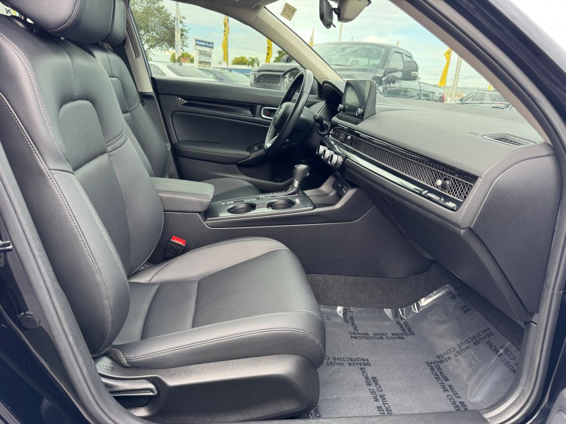 2023 Honda Civic EX-L Hatchback 4D