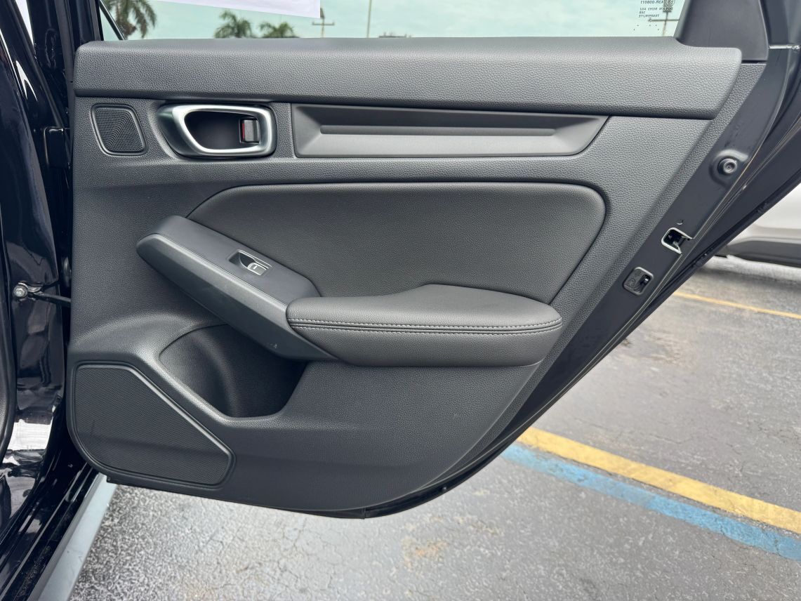 2023 Honda Civic EX-L Hatchback 4D