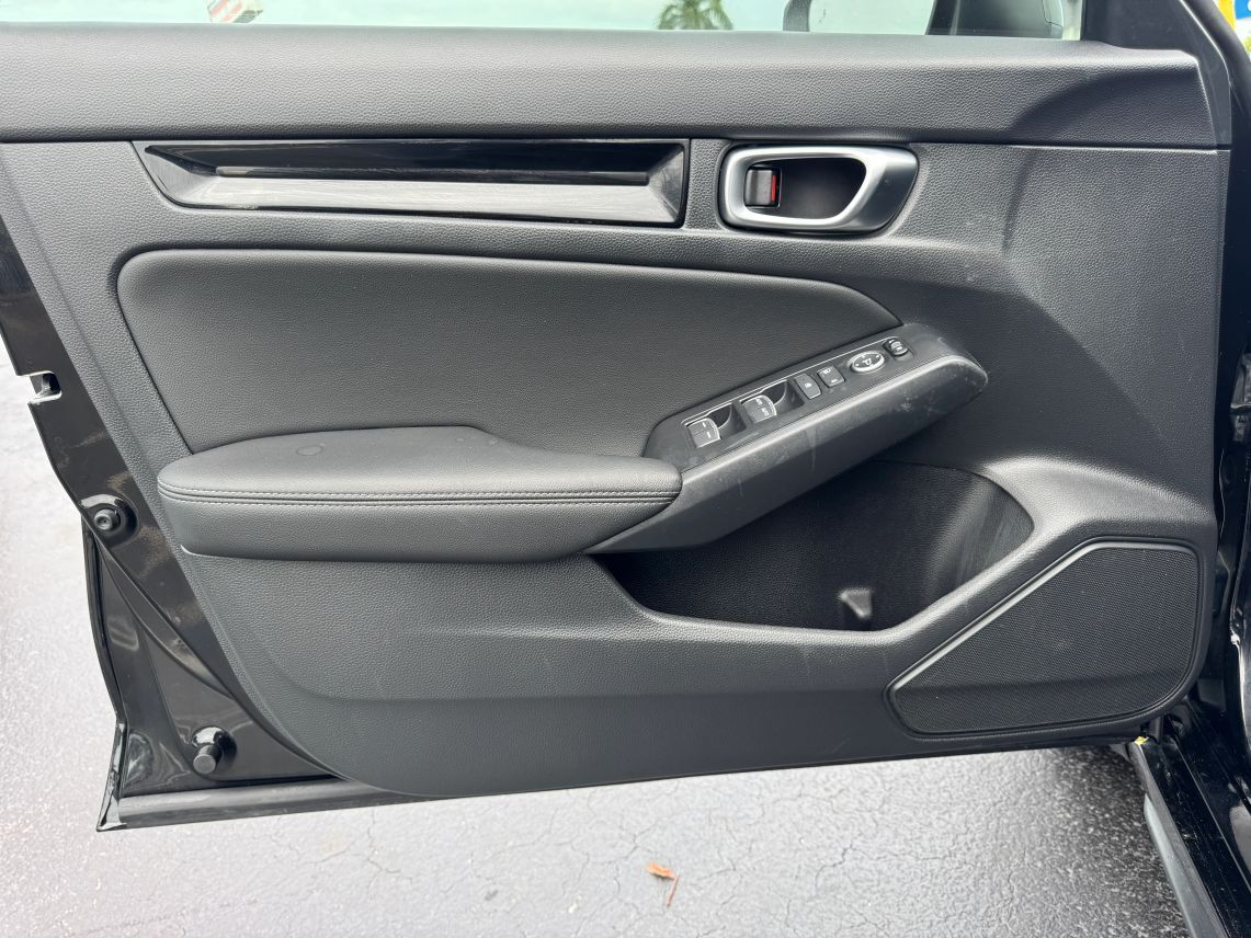 2023 Honda Civic EX-L Hatchback 4D