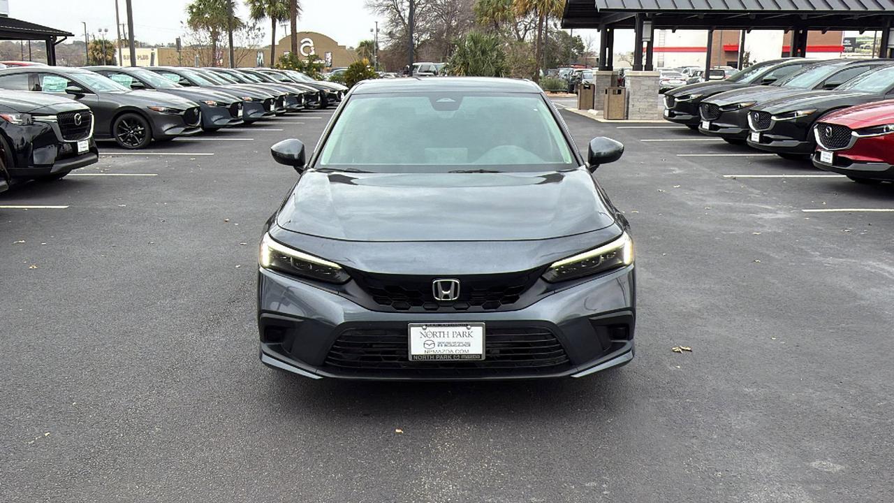 2023 Honda Civic Hatchback LX
